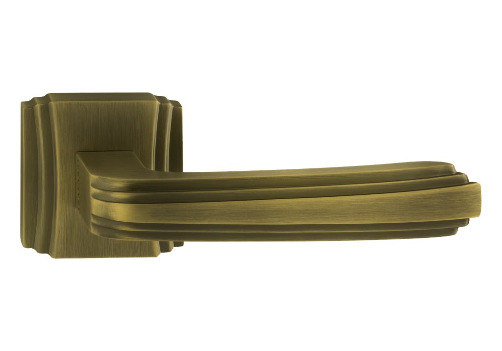 Ручки на розетах Oro Oro 064-18E