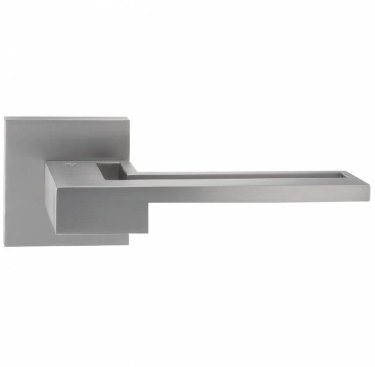 Ручки на розетах Oro Oro 032-15E